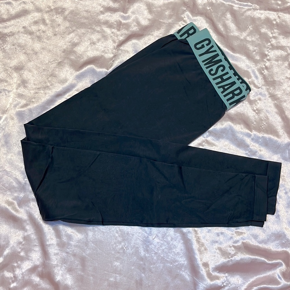Grey gymshark leggings💙